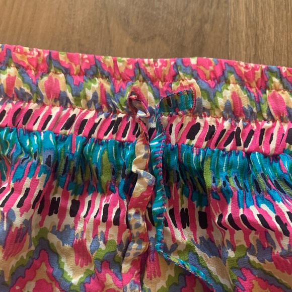 Tolani silk shorts with draw string - Picture 6 of 6